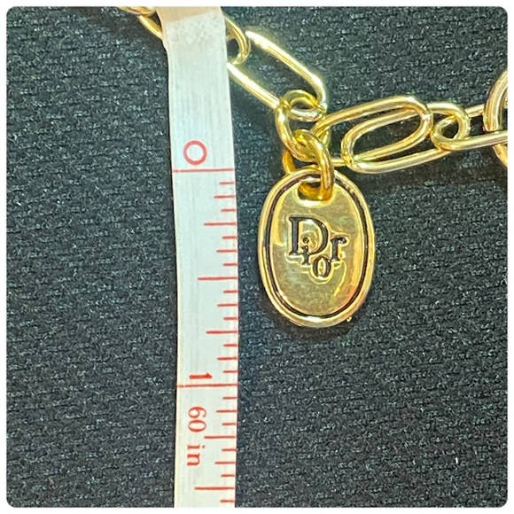 Vintage Christian Dior Charm on generic toggle chain - Picture 7 of 9